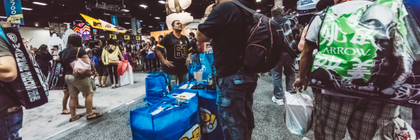 San-Diego-Comic-Con-International-2015-Photos-Cosplay-Convention-Exhibit-Hall-032