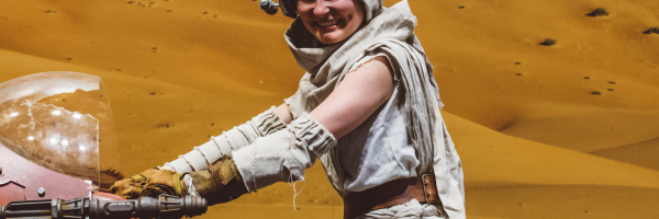 San-Diego-Comic-Con-International-2015-Photos-Cosplay-Convention-Exhibit-Hall-034