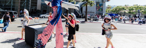 San-Diego-Comic-Con-International-2015-Photos-Cosplay-Convention-Exhibit-Hall-068