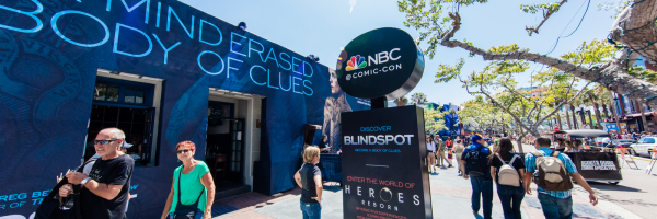 San-Diego-Comic-Con-International-2015-Photos-Cosplay-Convention-Exhibit-Hall-069